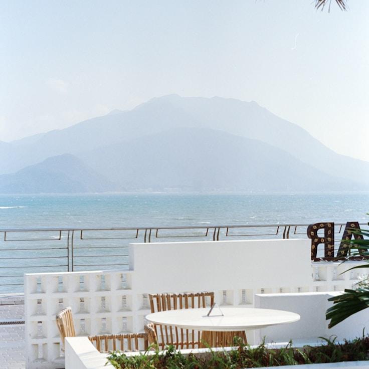 Family terraces and cafés for calm evenings in Zurich